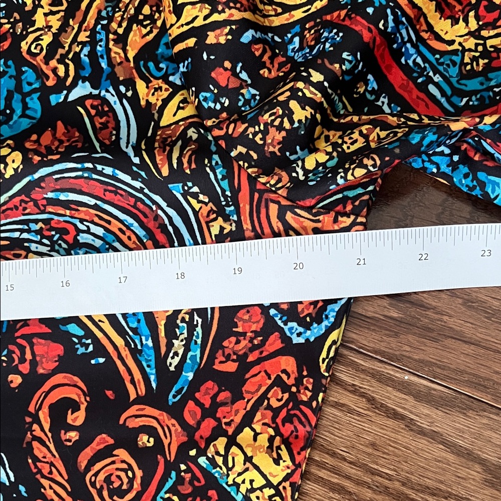 Multicolor Patterned Dress - Picture 8 of 9